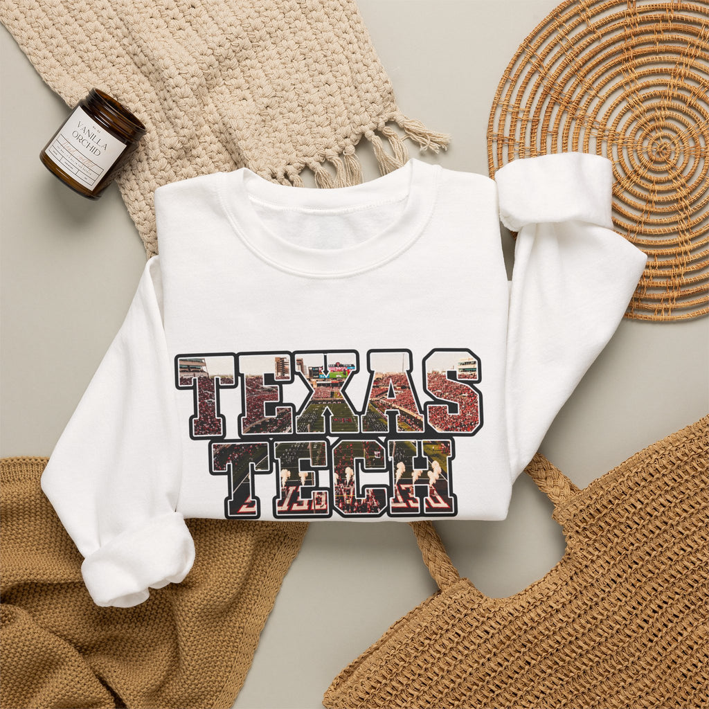 Texas Tech Crewneck Sweatshirt — Vintage Texas Collegiate Graphic