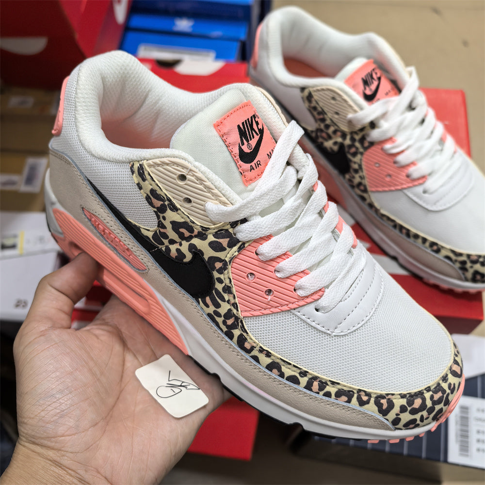 Nike Cheetah Woman's Shoes (Pre-Order)
