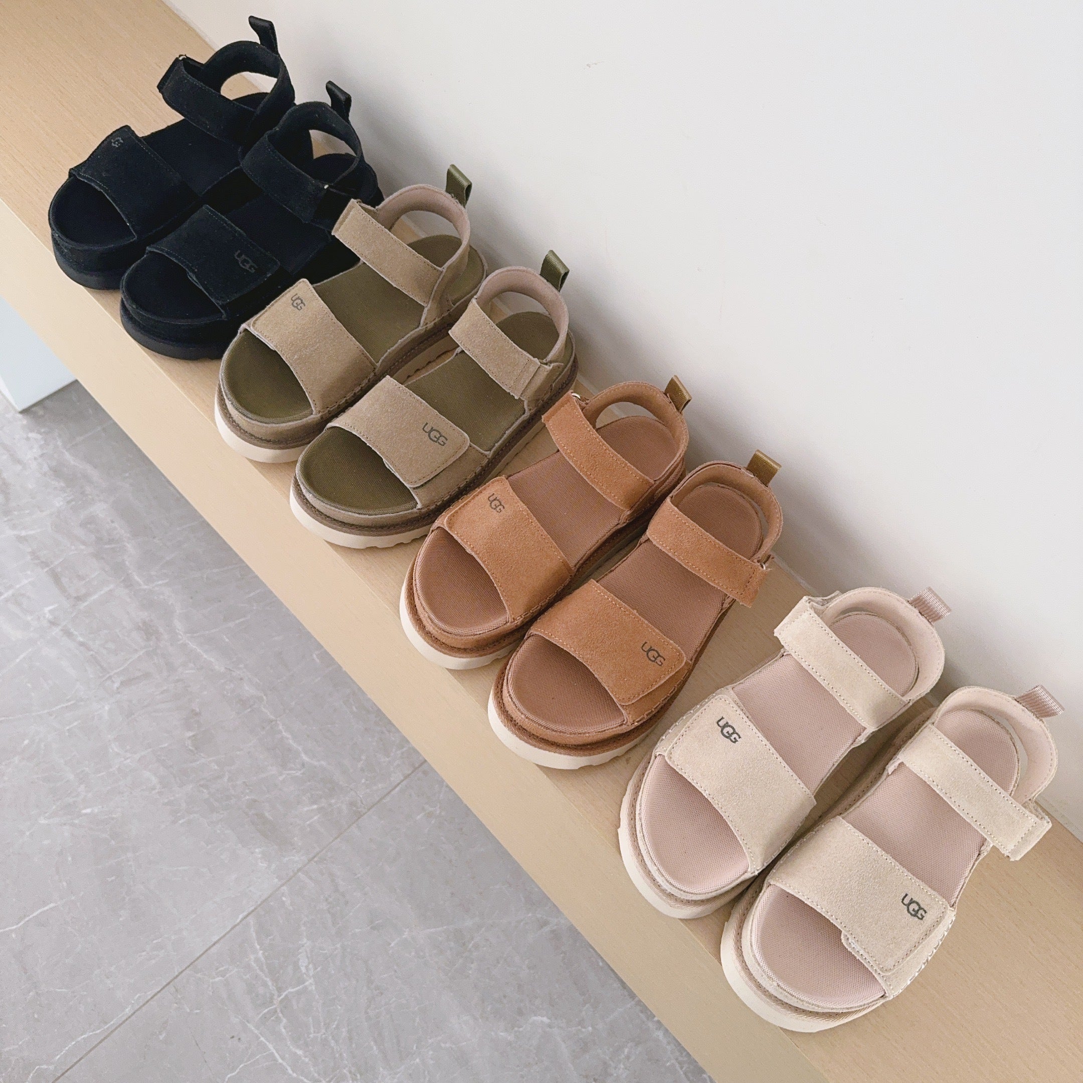 Ugg Sandals (Pre-Order)
